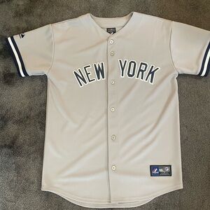 New York Yankees Derek Jeter Jersey Youth XL